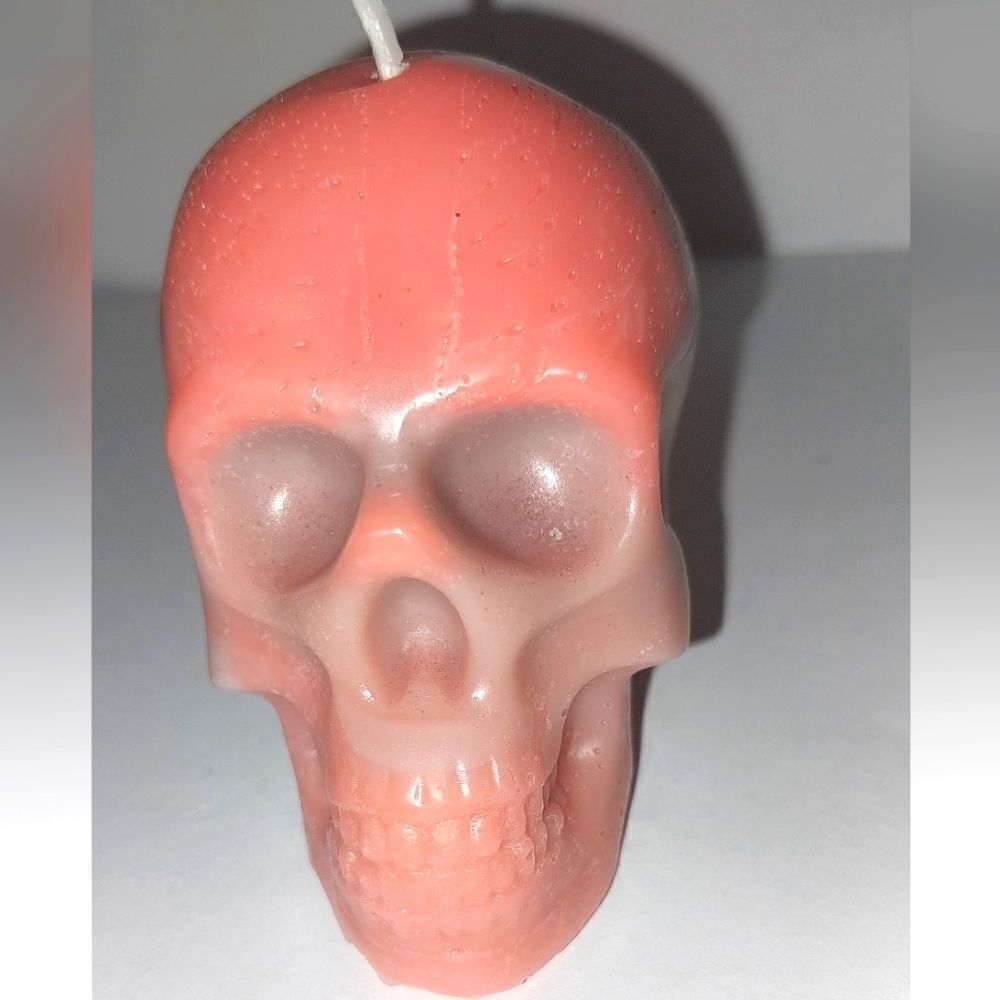 Hand crafted mini skull limited edition from our raging skull candle collection